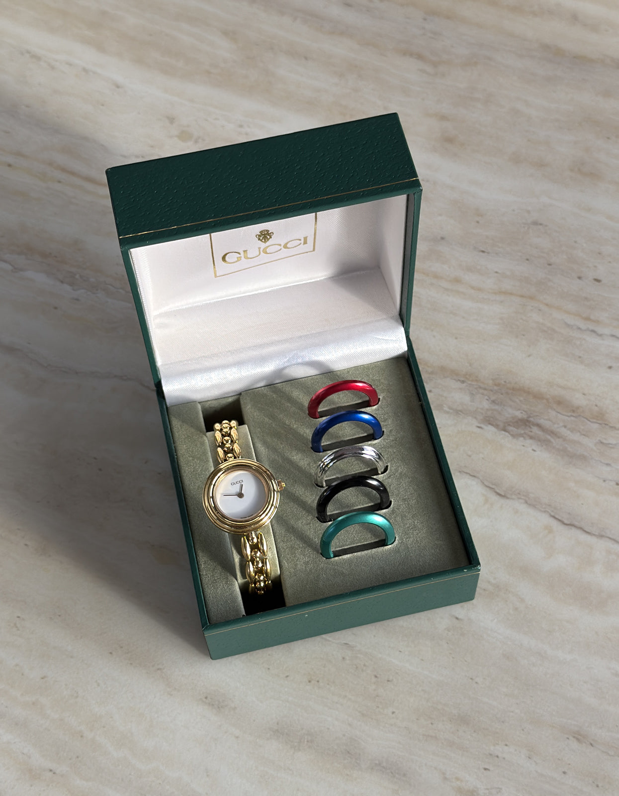 Gucci Gold Link Changeable Bezel