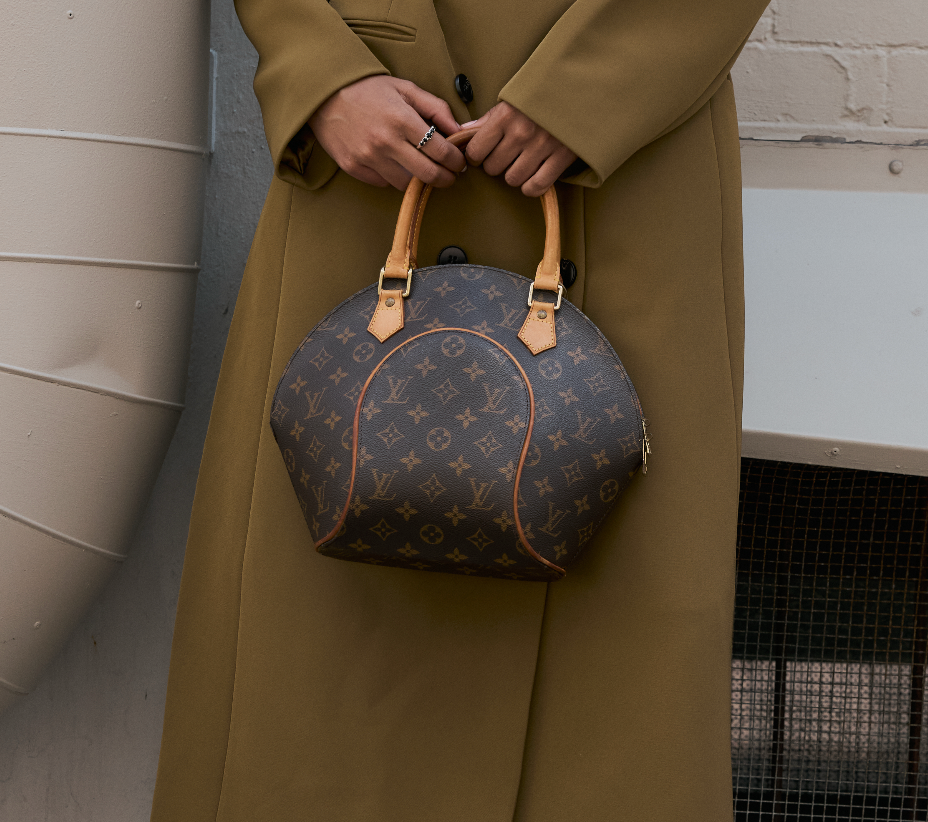 Hand and Shoulder Bags