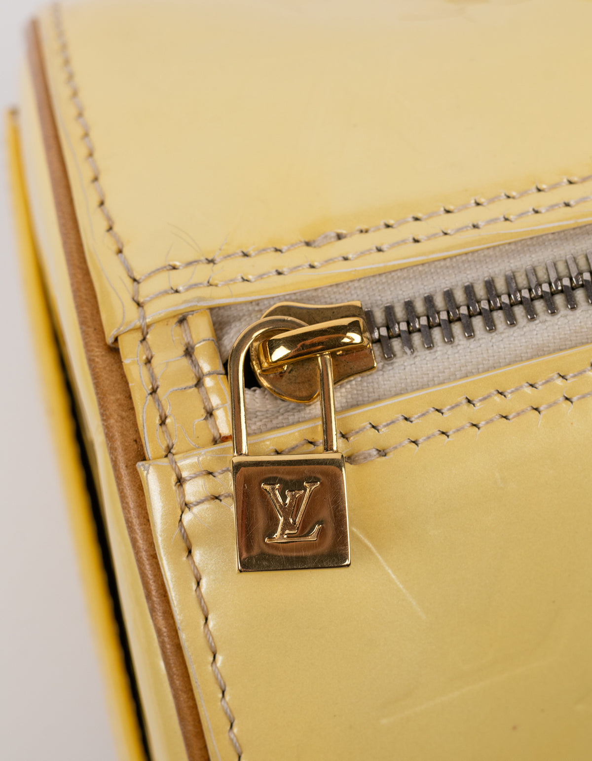 Louis Vuitton Vernis Papillon