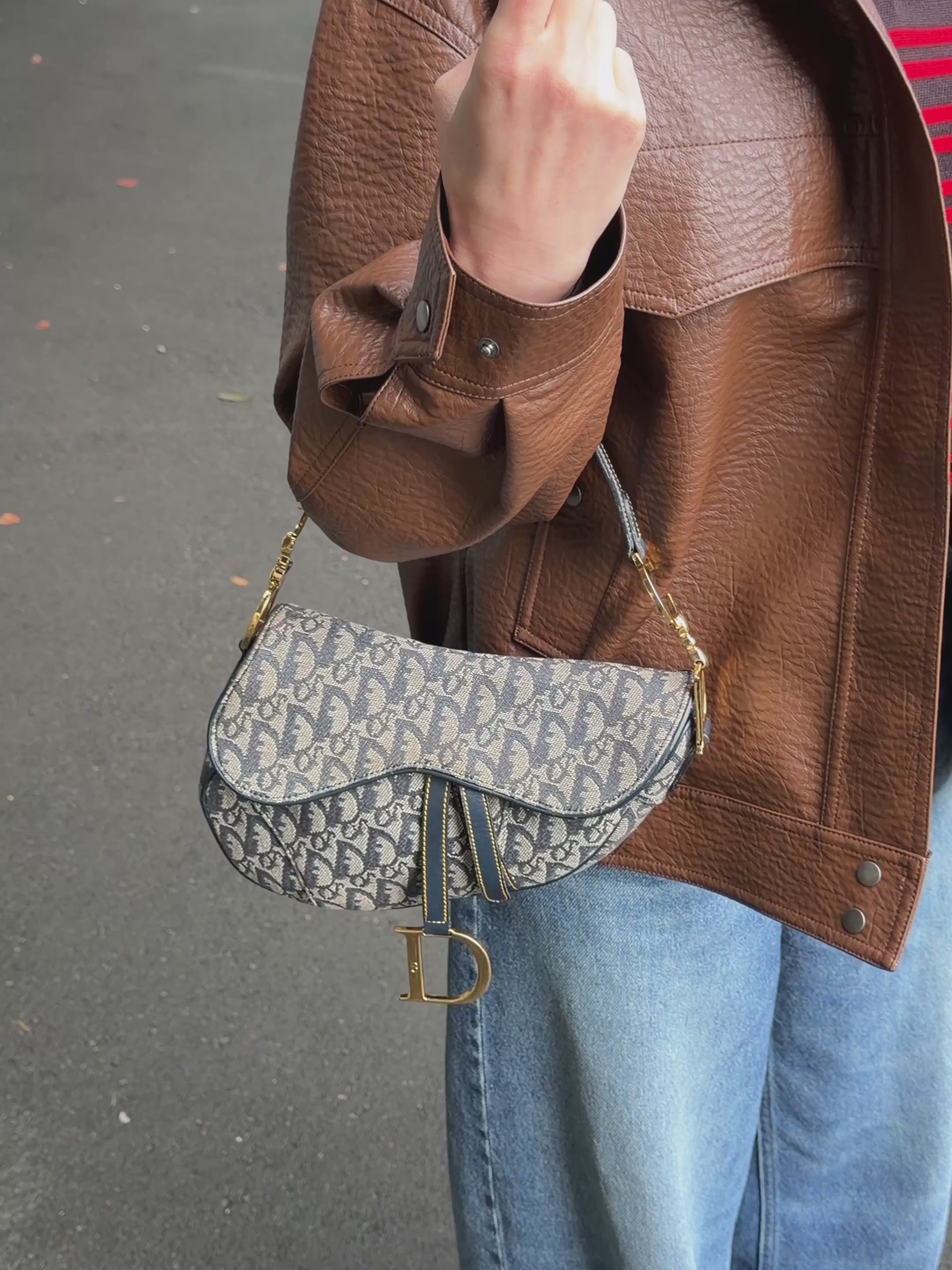 Christian Dior Oblique Navy Saddle – Seconds Club