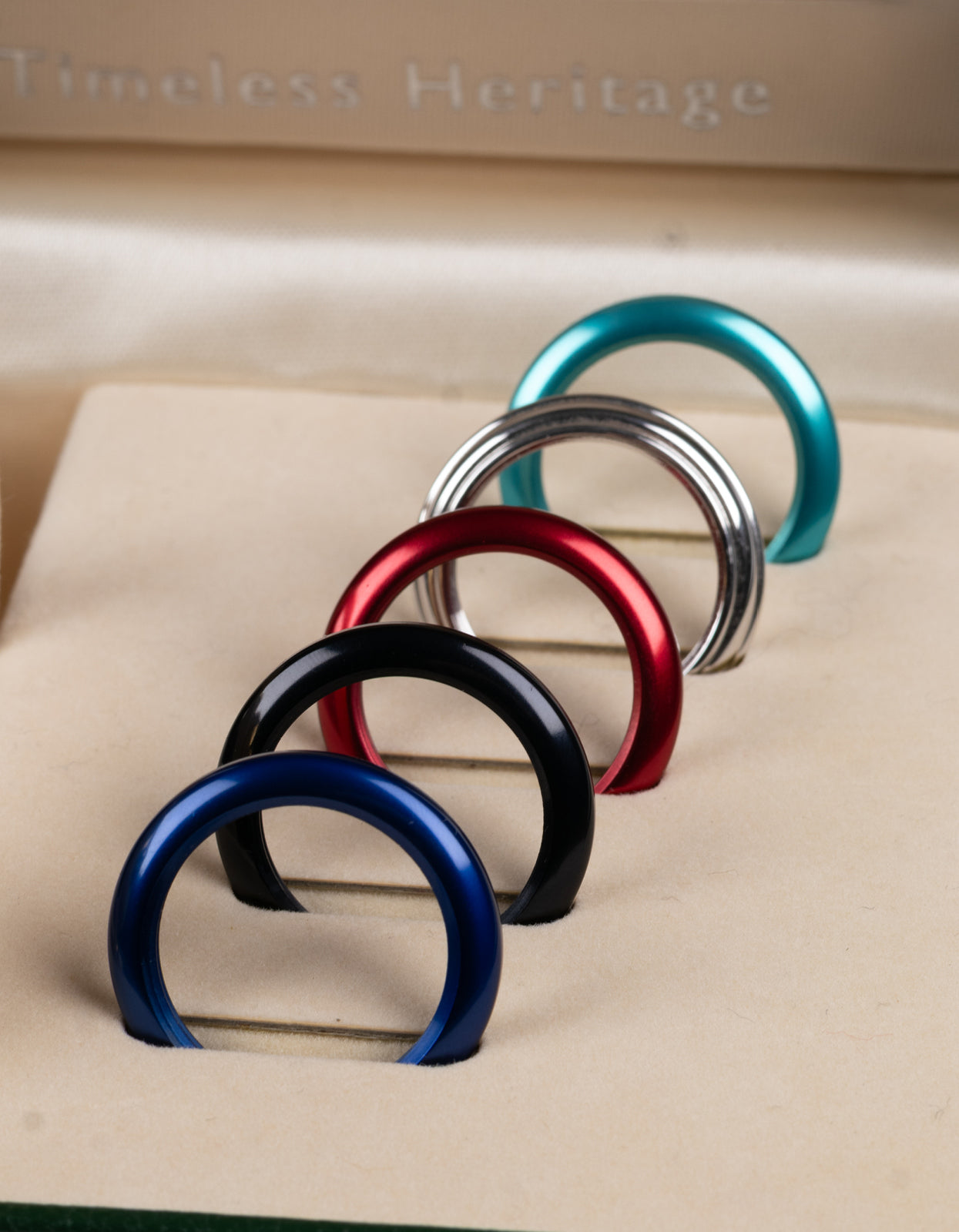 Gucci Change Mariner Bezel Watch 11/12.2